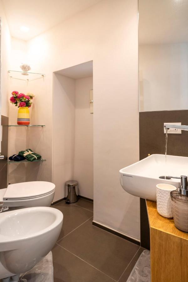 Martini Matera 2-Luxury Apartment Екстериор снимка